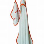 aden-anais-hooded-towel-and-muslin-washcloth-set-splish-splash-15