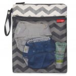 skiphop-grab-_-go-wet-dry-baby-bag-chevron2