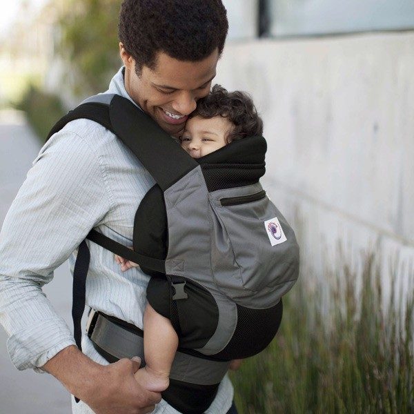 charcoal and black performance carrier ergobaby