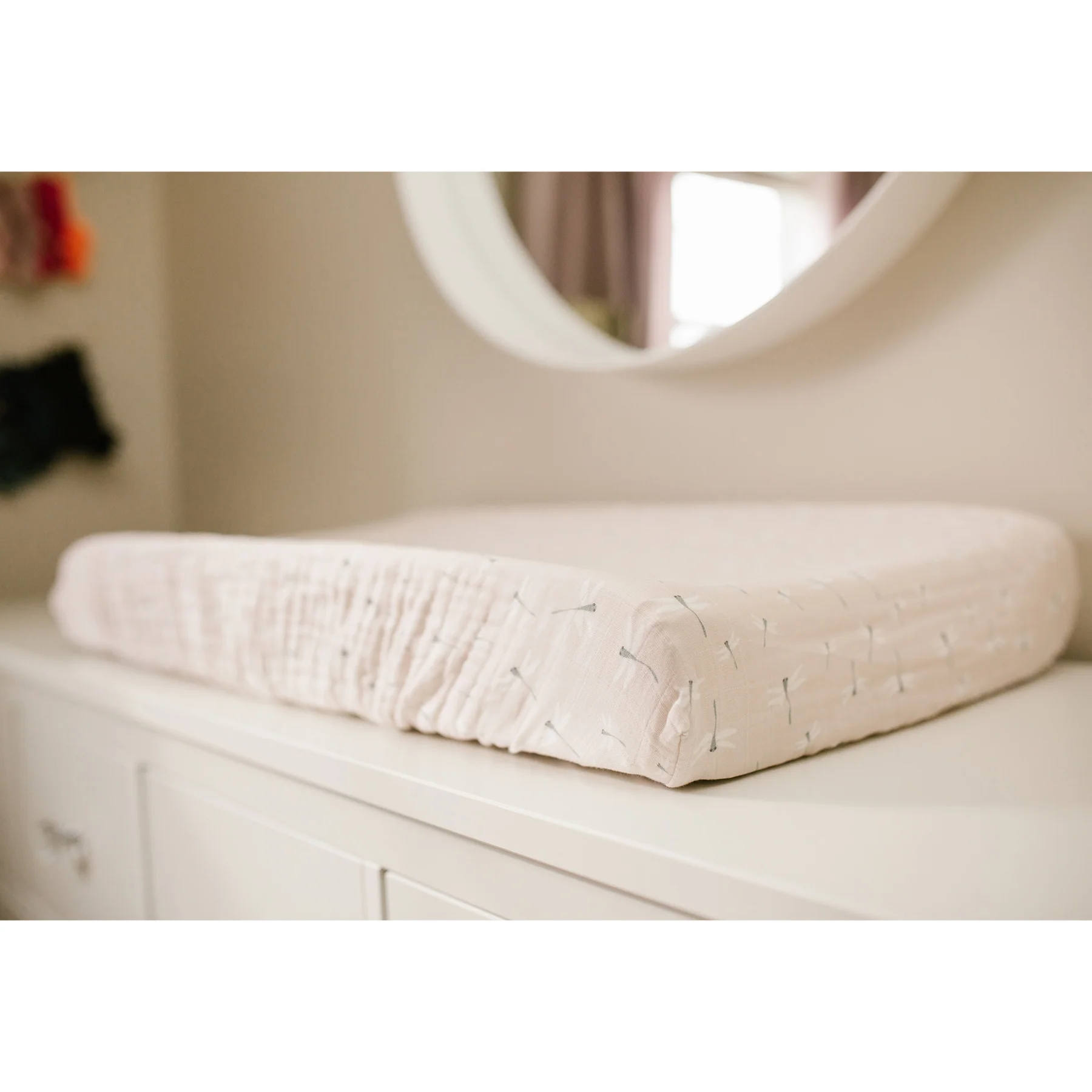 lulujo change pad cover Dragonfly1