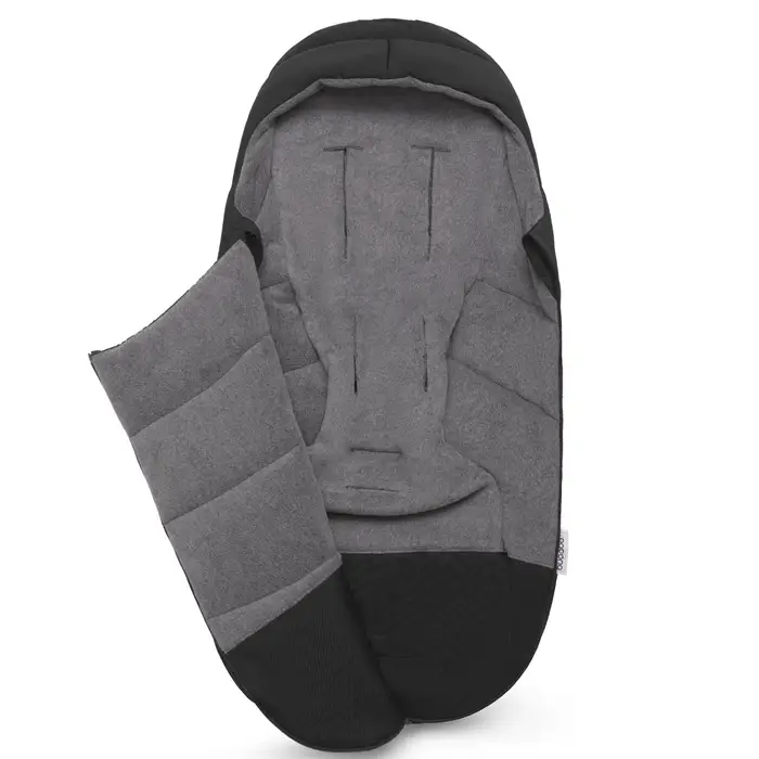bugaboo footmuff black3
